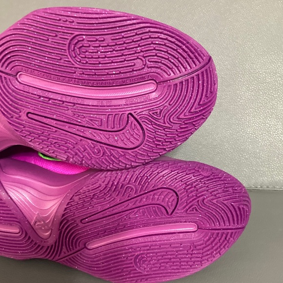 Nike Giannis Immortality Men’s 10 - Picture 8 of 9